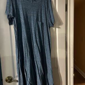 3xl LuLaRoe Carly gently used. Heathered blue.